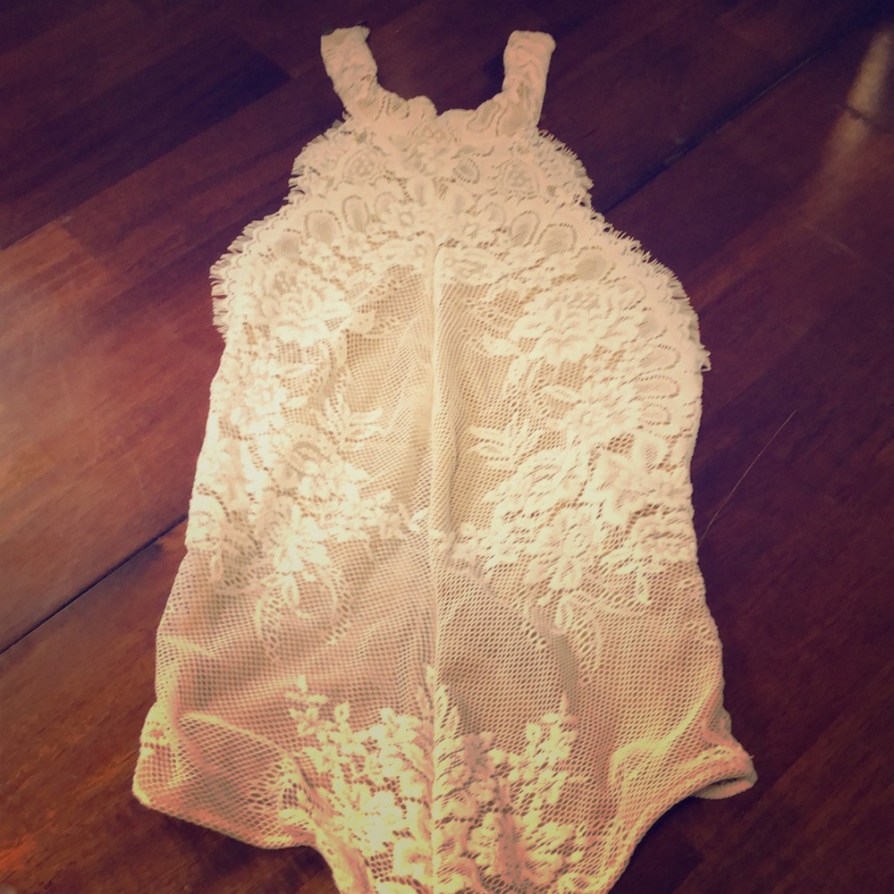 White lace body suit